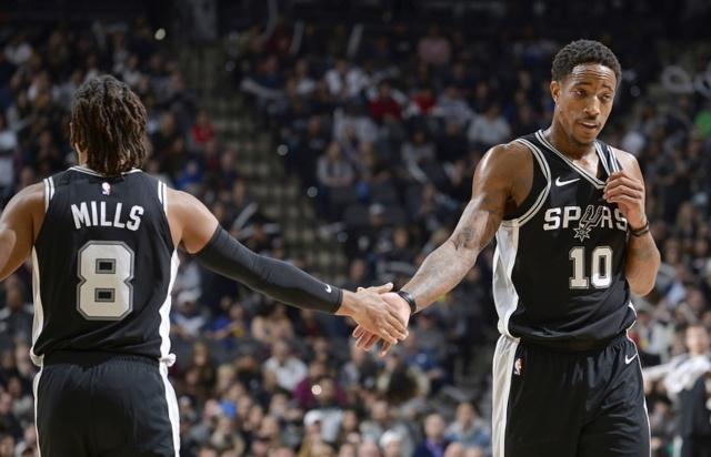 C罗发专访预告片：乔治娜问我要戒指；我资产早就超10亿美元（C罗预热专访：乔治娜催要戒指；身家早破10亿美元）