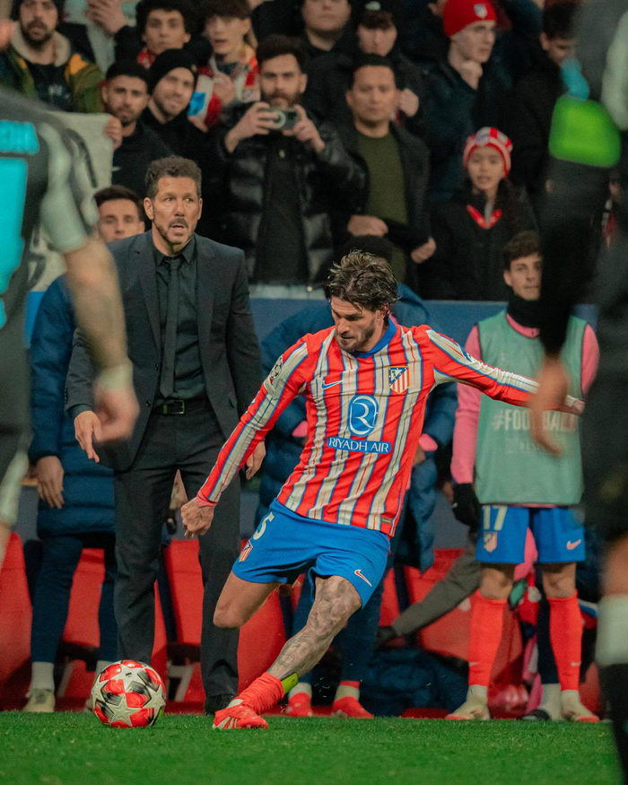 意媒：罗马赴英格兰进行集训，将在英格兰队训练基地进行训练